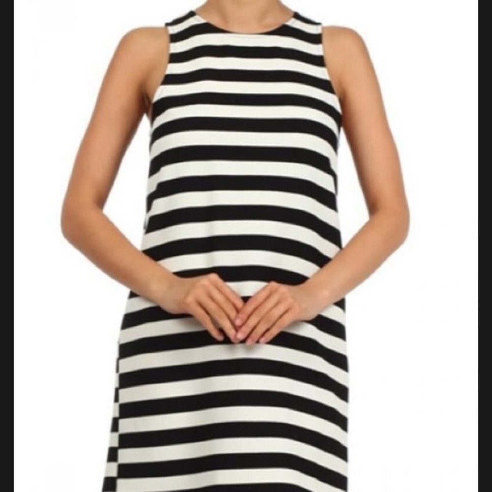Everly Black and White striped dress - Picture 1 of 5